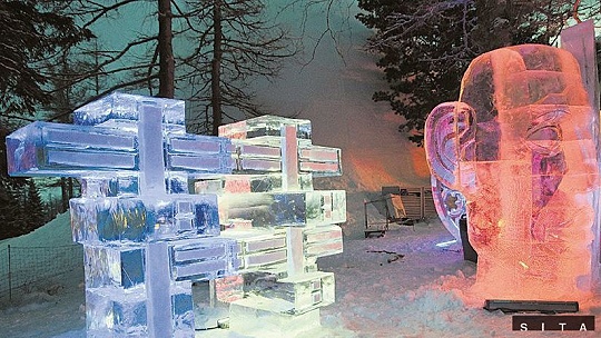 Obrázok Zabavte sa cez víkend v Tatrách. Budú tam sochy z ľadu, koncerty i súťaže pre deti