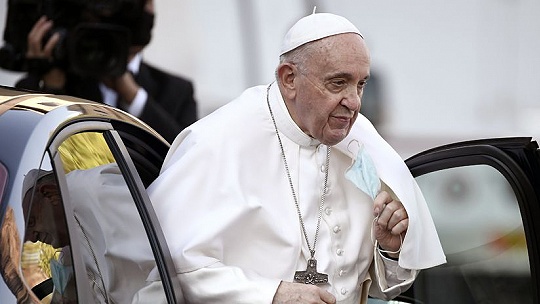 Obrázok V deň návštevy pápeža dostanú školáci na východe voľno
