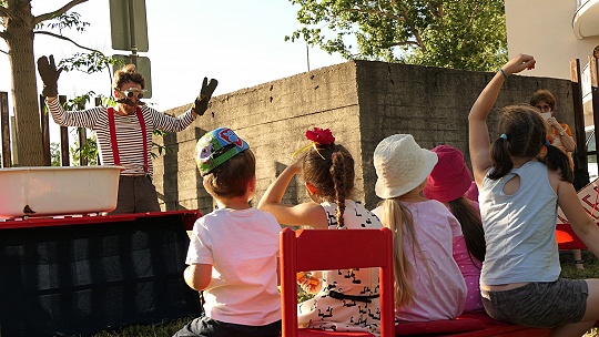 Obrázok Bratislavské bábkové divadlo otvára divadelnú záhradu, deti čaká každý štvrtok rozprávka