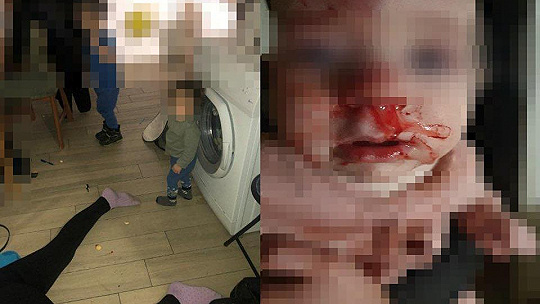 Obrázok V byte s tromi opitými našla polícia aj zakrvácané dievčatko