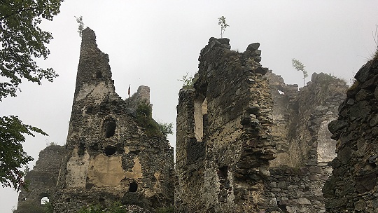 Obrázok Tip na výlet: Tajomstvá Starého hradu uprostred strmých zrazov pri Váhu
