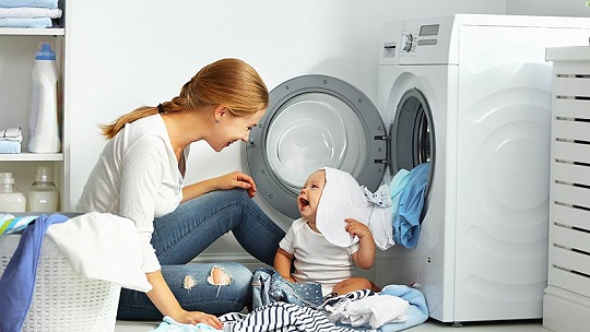 Obrázok Drahá elektrina? 10 spotrebičov v domácnosti, na ktorých môžete výrazne ušetriť. Aké rezervy má práčka, chladnička či žehlička?