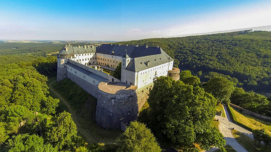 Obrázok OBRÁZKOVÝ KVÍZ Poznáte podľa fotografie slovenský hrad, zámok či kaštieľ?