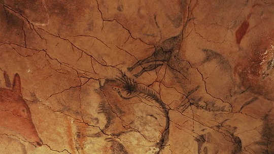 Obrázok Výstavu paleolitických malieb si možno pozrieť iba v svetle čeloviek