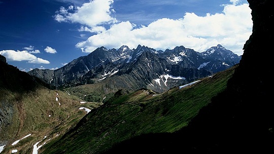 Obrázok Až na vrchol! Túry na sedem tatranských štítov, ktoré sú prístupné aj bez horského vodcu