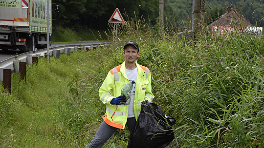 Obrázok Mladý študent už štyri roky zbiera odpad na Príslope