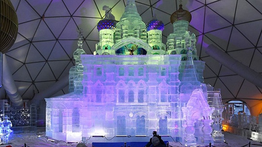 Obrázok Tatranský ľadový dóm je otvorený. Tento rok inšpirovaný chrámom v Petrohrade